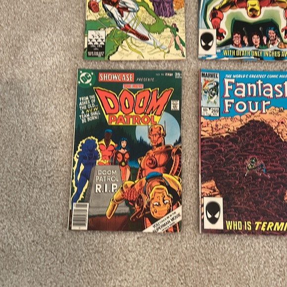 Lot of 6 Comics Iron man Swamp Thing Many more - Picture 5 of 5